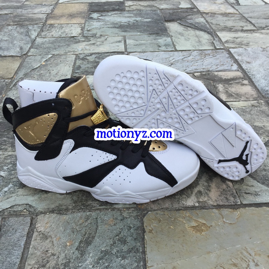 Air Jordan 7 Retro Champagne